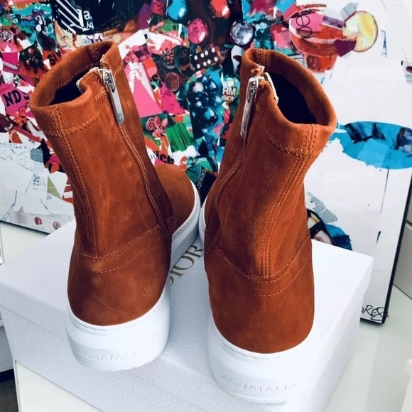 Aquatalia Laina Suede Zip Up Platform Boot - Picture 4 of 5